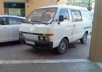 Wyciągarka Nissan Vanette I